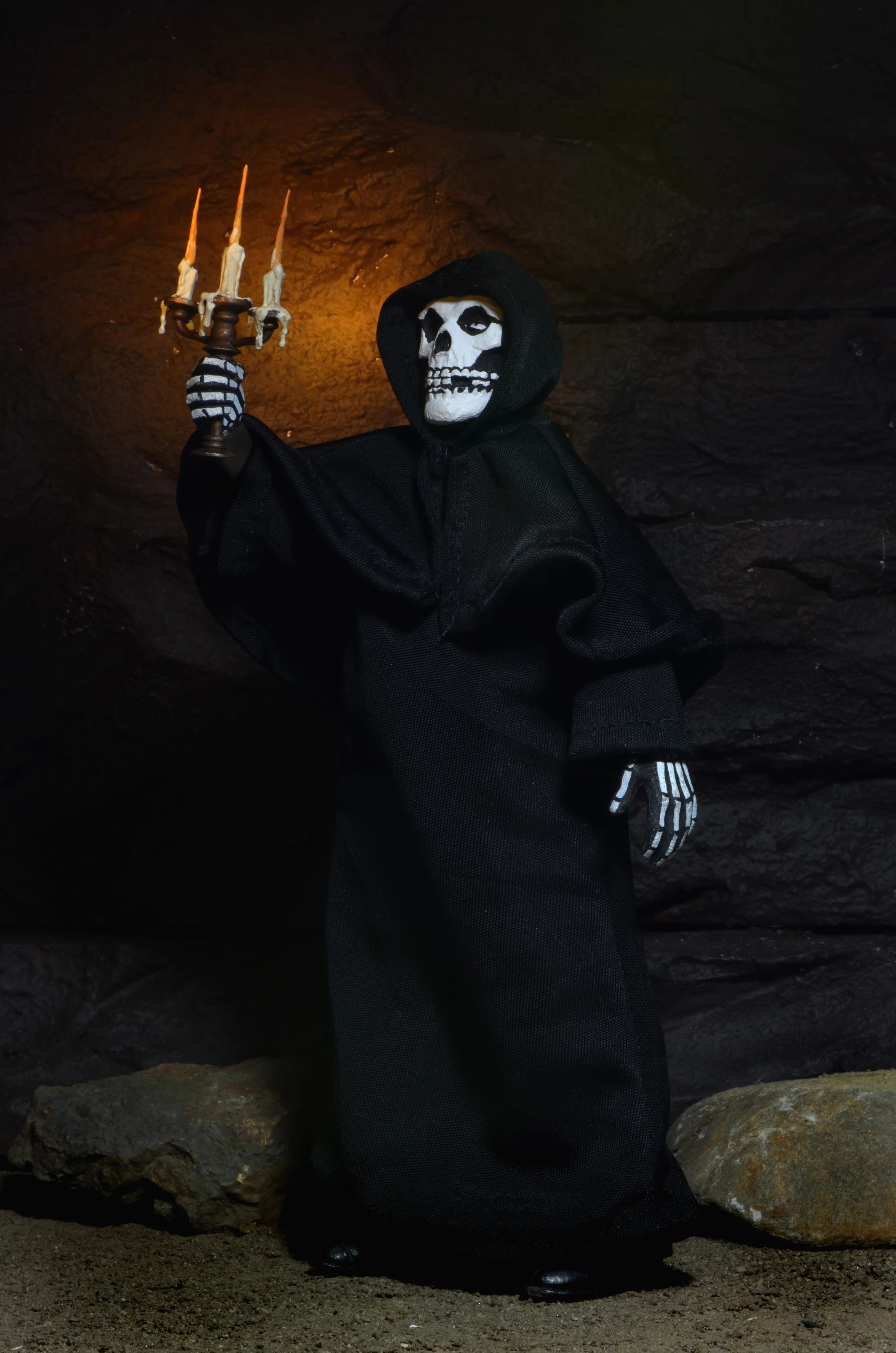 Misfits Fiend 8" Clothed Action Figure - Black - Image 4