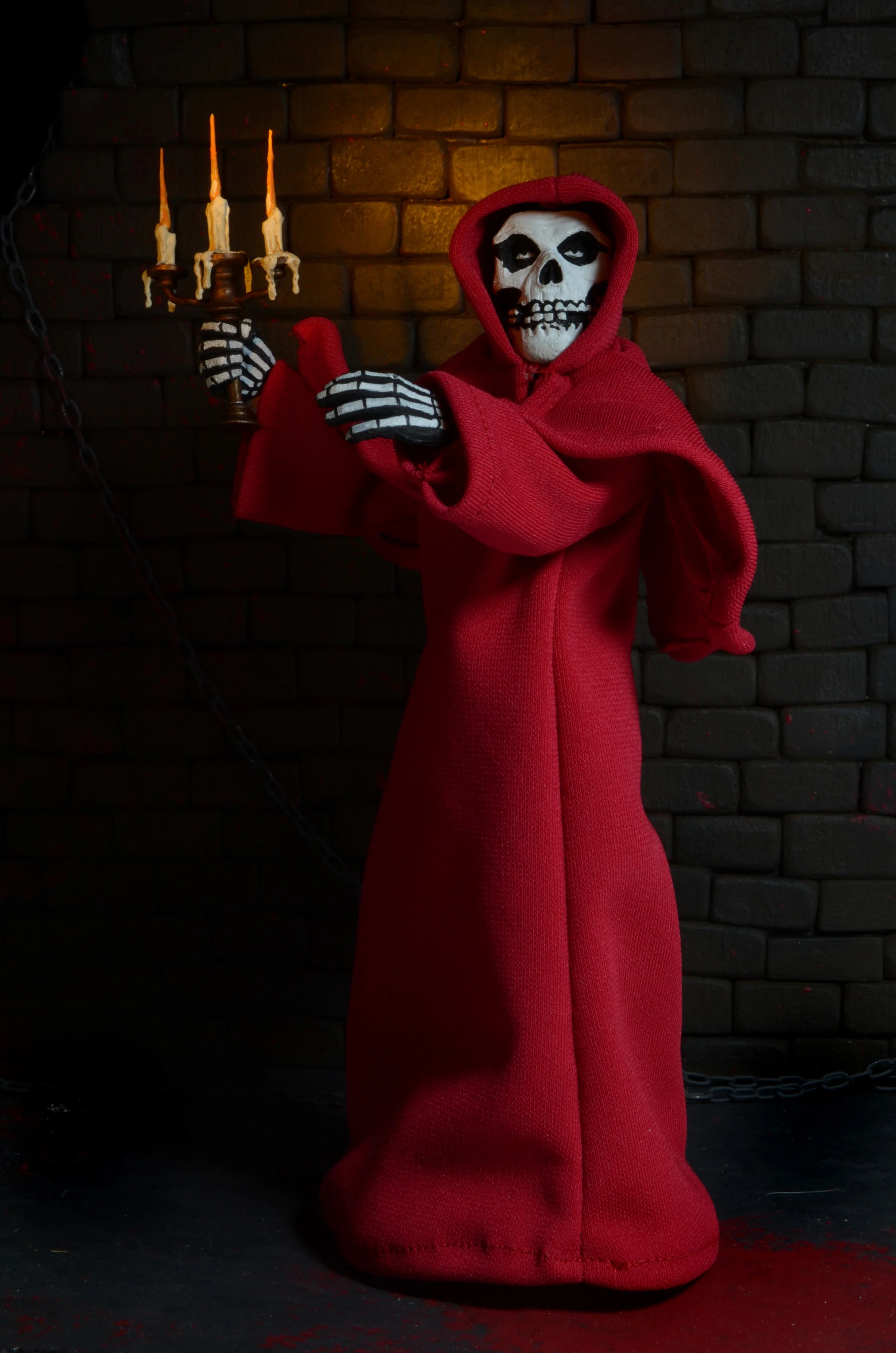 Misfits Fiend 8" Clothed Action Figure - Red - Image 5
