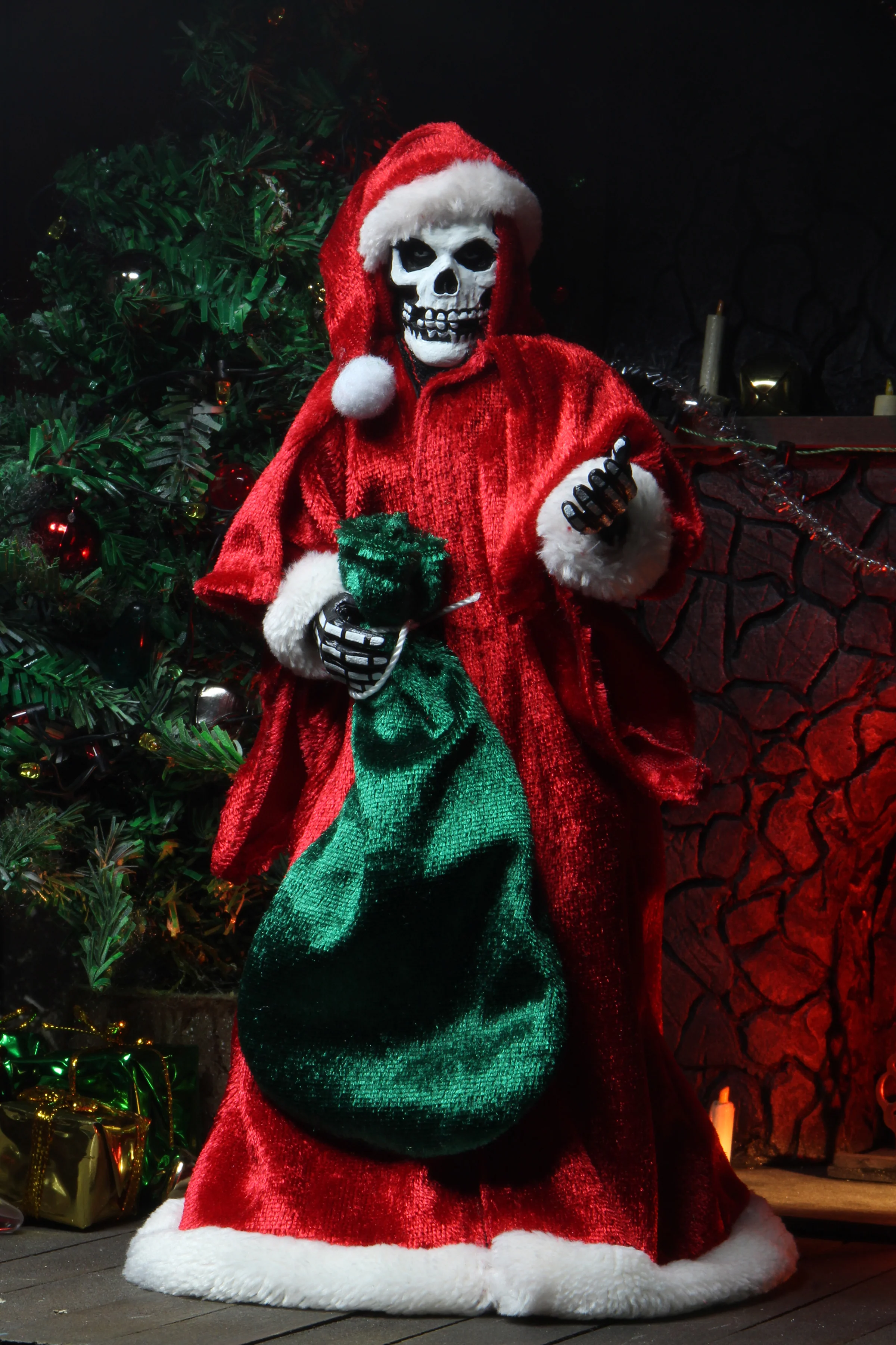 Misfits "Holiday Fiend 8" Clothed Action Figure - Image 9
