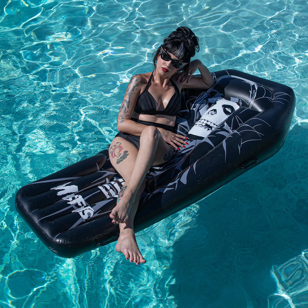 Misfits Pool Float - Image 2