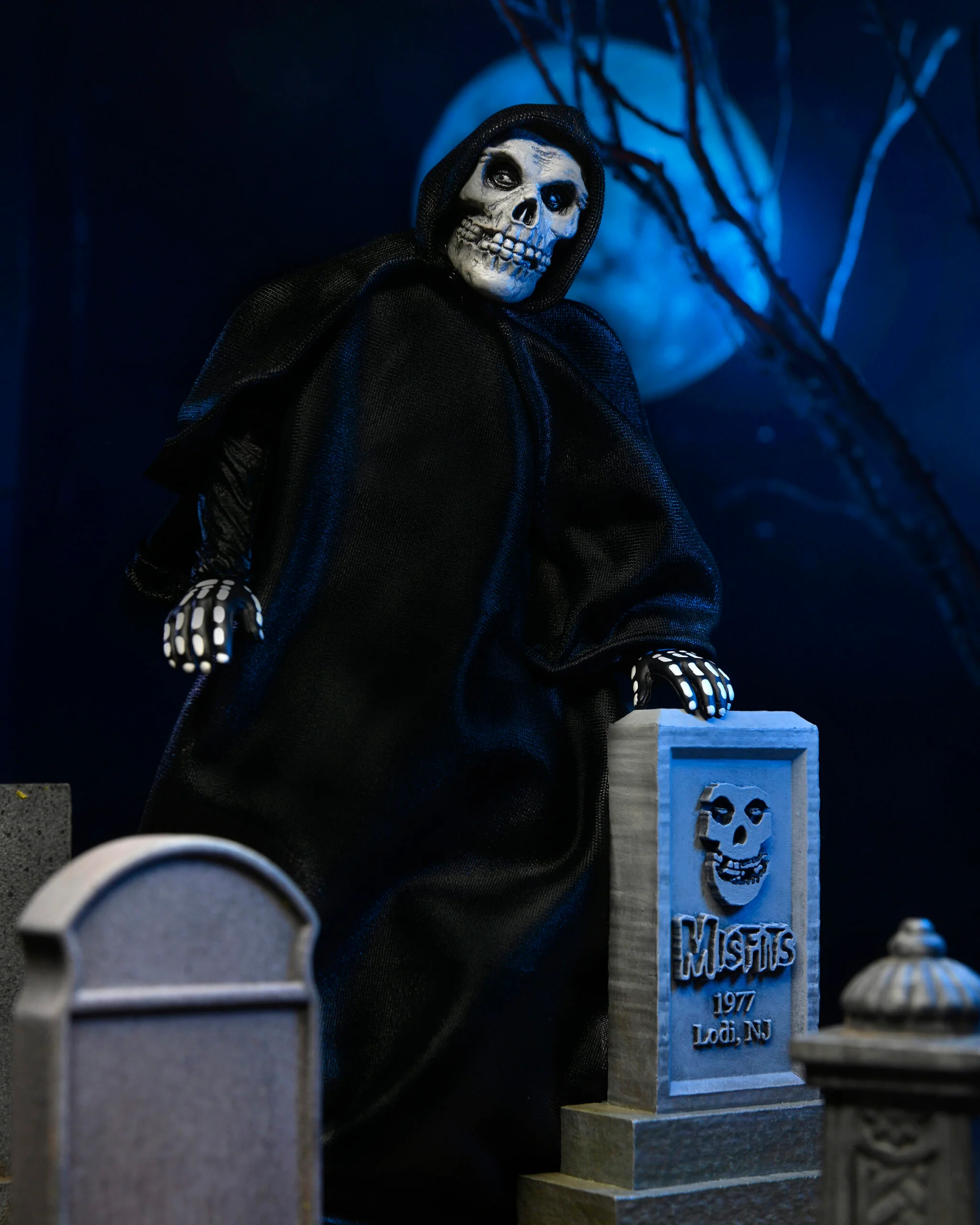 "Ultimate Fiend" Clothed Action Figure - Image 7